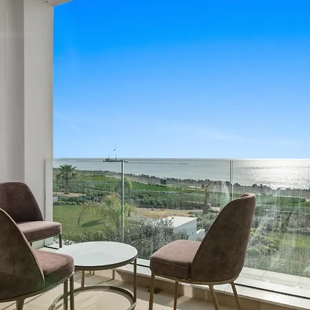 Villa Serenity Waves 2