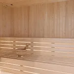 Villa Serenity Waves 2 *